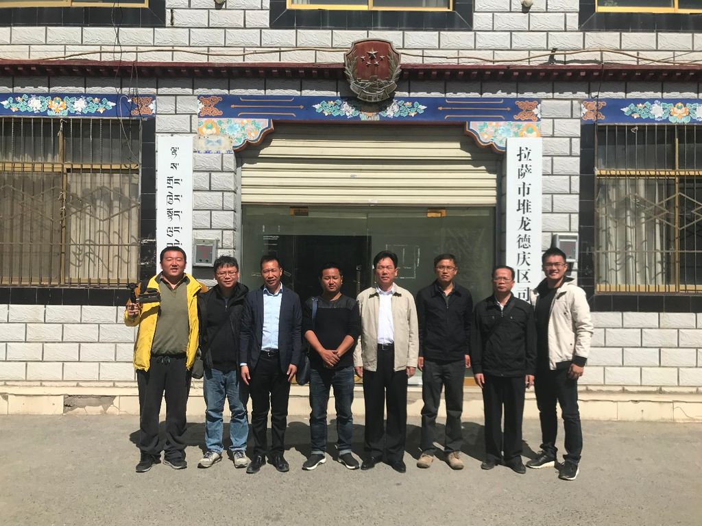 潘如新局长带队看望我会“1+1”法律援助律师