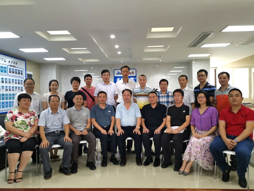 惠州市律师协会主持召开新形势下劳动争议案件座谈会