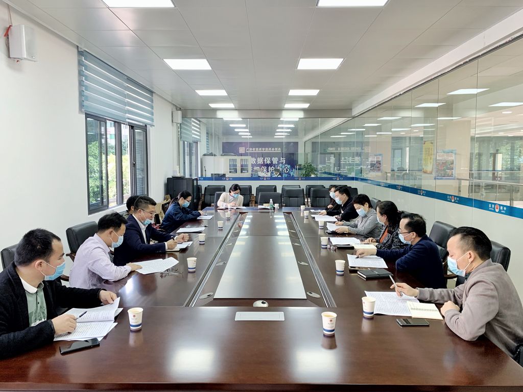 市司法局联合律协与工商联召开会议落实开展民营企业“法治体检”活动，服务疫情防控和企业复工复产